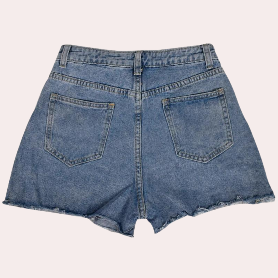 Ondine - Stylish Women's Denim Shorts for a Summer Look