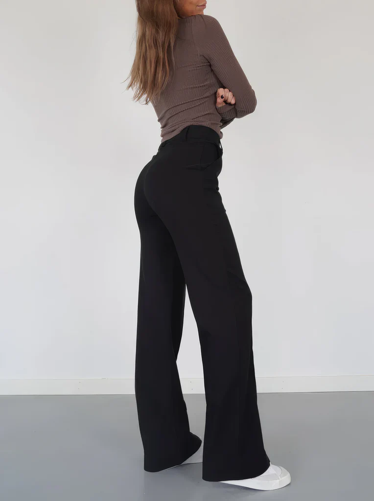 High-Waisted Flared Stretch Trousers for Women with Seam Detail